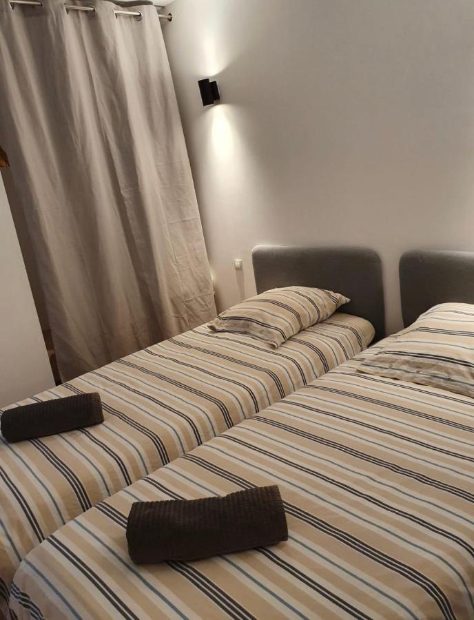 Villa Au Calme Avec Piscine Privative บอร์มส์-เลส์-มิโมซาส์ ภายนอก รูปภาพ